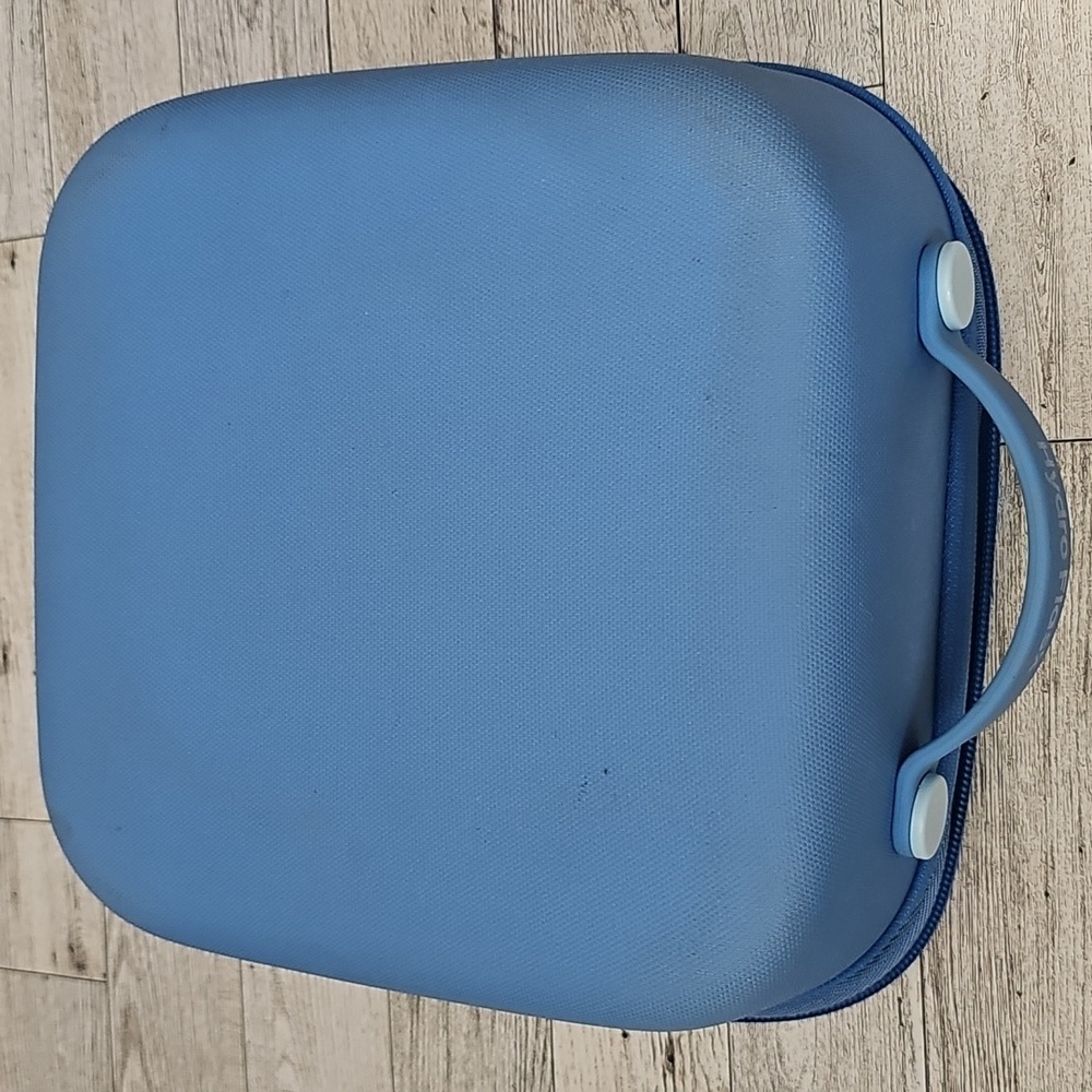 Hydro Flask Sky Blue Lunchbox with Royal Blue Trim - Picture 4 of 9